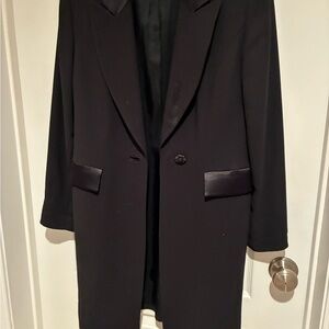 Valerie Stevens Elegant Black Evening coat